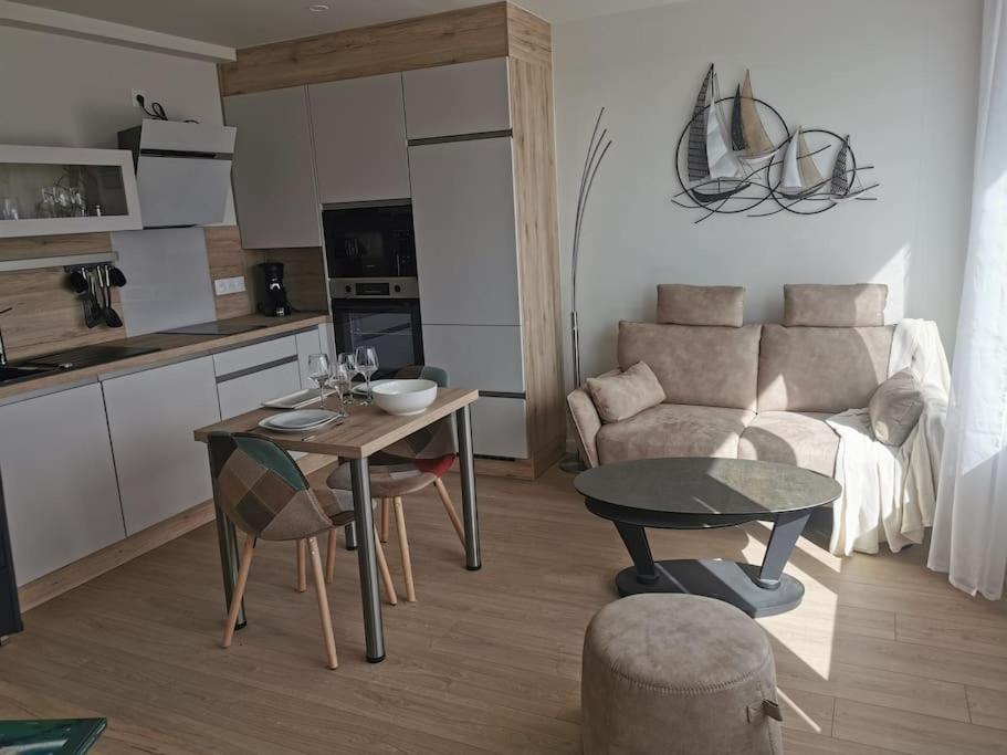 Le Stoubenn, Raffine Et Chaleureux Concarneau Exterior foto